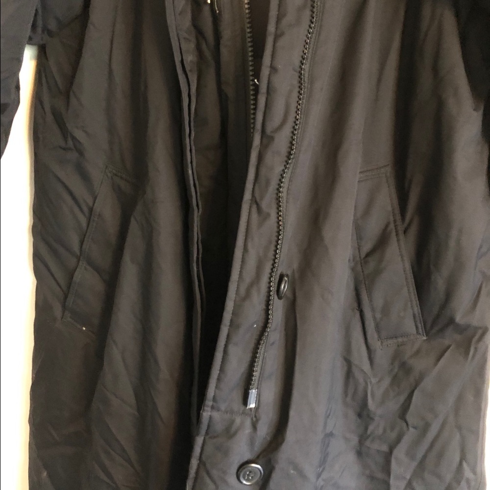 Men’s Lands End Down Parka Black many pockets! - Picture 4 of 8